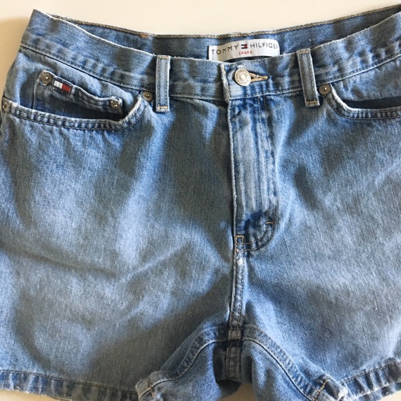 SOLD. Vintage Tommy Hilfiger Shorts - Picture 2 of 6